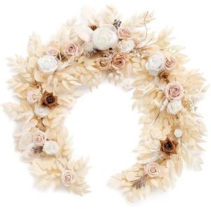 Lings moments floral garland